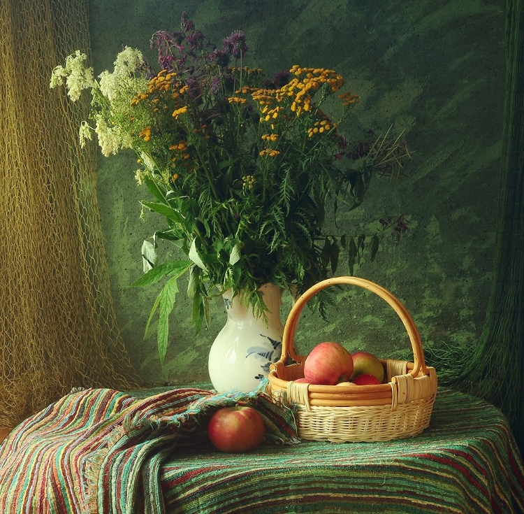 Picture of FLOWERS AND APPLES