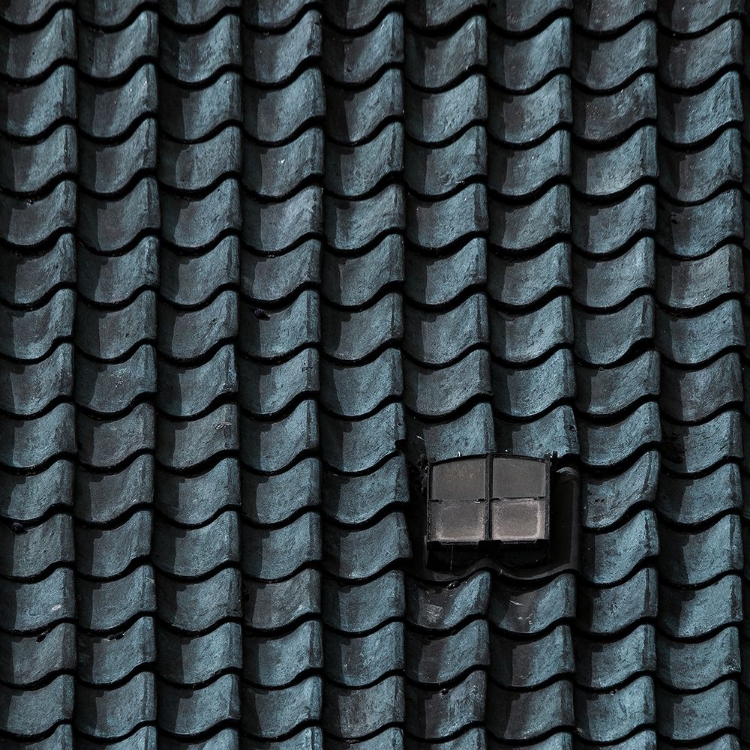 Picture of A SMALL WINDOW ON THE ROOF