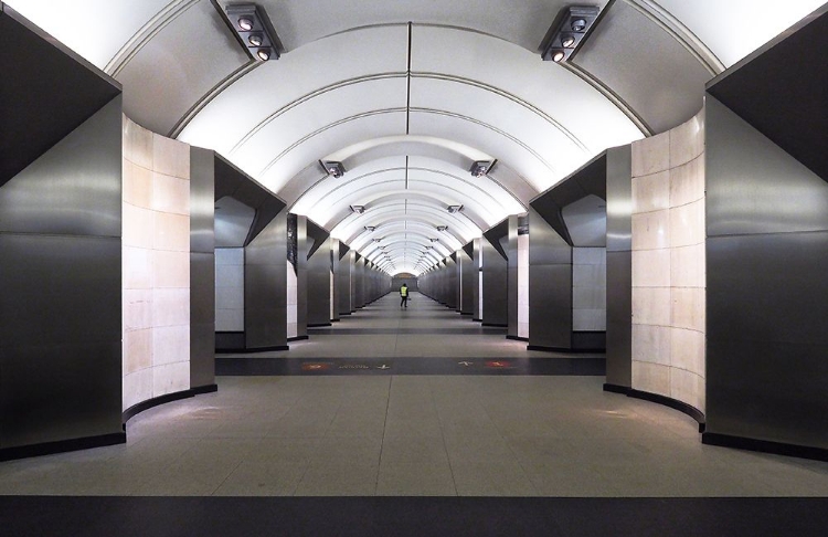 Picture of MOSCOW METRO - IN THE CENTER OF THE UNIVERSE