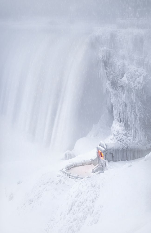 Picture of NIAGARA FALLS IN WINTER