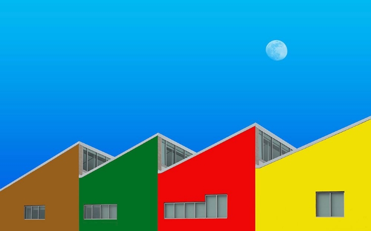 Picture of COLORFUL BUILDING