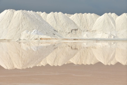 Picture of SALT FLATS IN SANLAOCAR DE BARRAMEDA