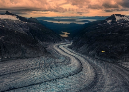 Picture of GLACIER EXPLORATION