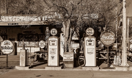 Picture of STATION ON ROUTE 66