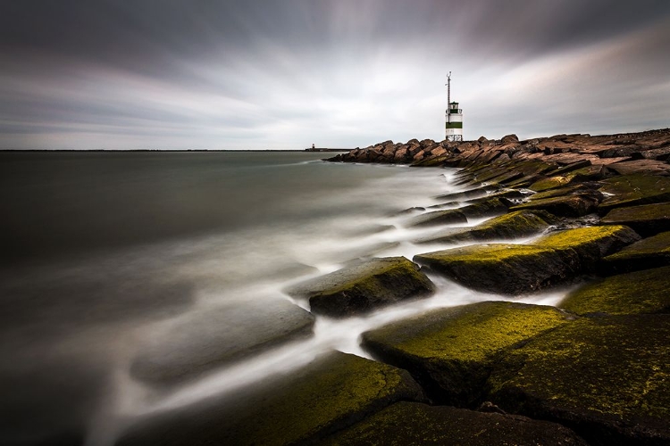 Picture of IJMUIDEN LIGHTHOUSE