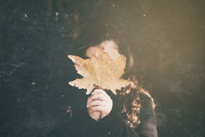 Picture of AUTUMN GIRL