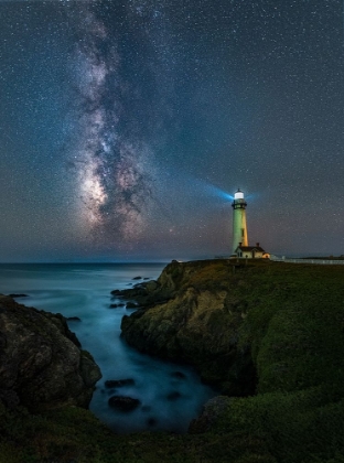 Picture of MILKY WAY OVER LIGHTHOUSE