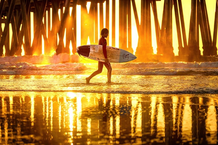 Picture of SUNSET SURF SESSION