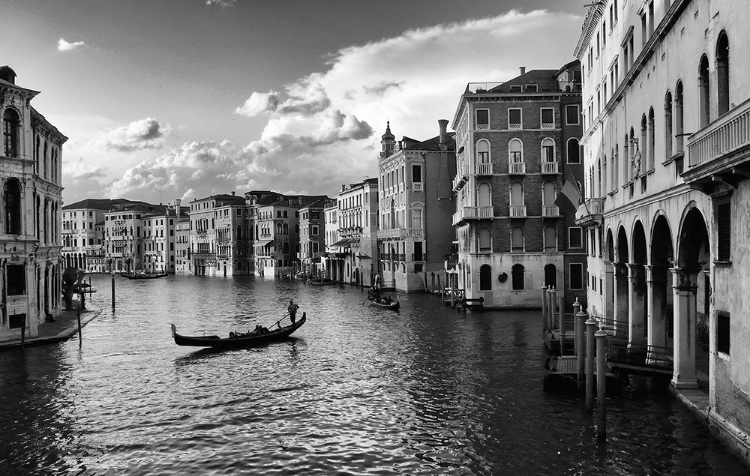 Picture of SGUARDO DAL PONTE DI RIALTO