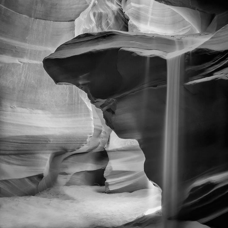 Picture of MONOCHROME ANTELOPE CANYON POURING SAND