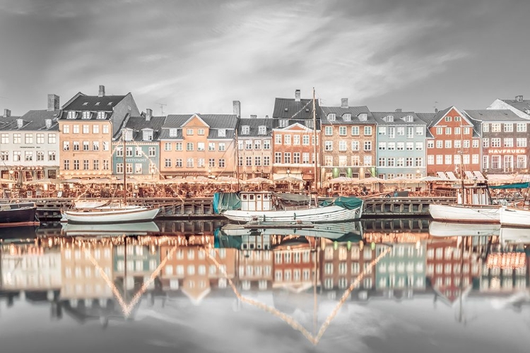 Picture of COPENHAGEN VINTAGE NYHAVN IDYLLIC EVENING IMPRESSION