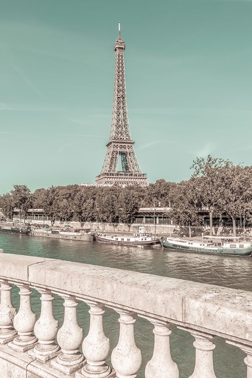 Picture of PARIS EIFFEL TOWER A RIVER SEINE | URBAN VINTAGE STYLE