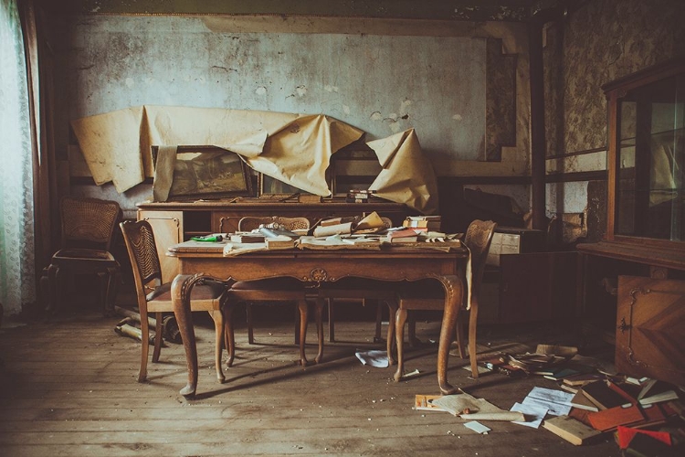 Picture of ABANDONED HOUSE