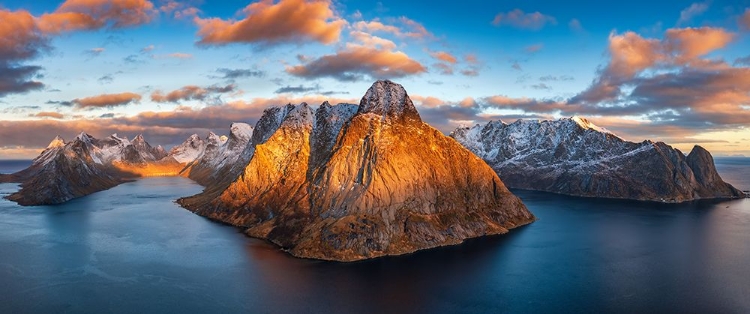 Picture of THE LOFOTEN WALL