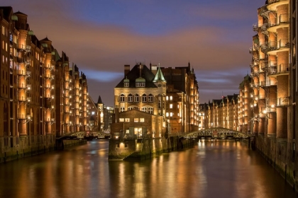 Picture of HAMBURGS MOATED CASTLE