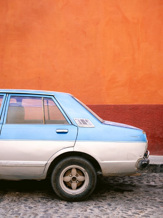 Picture of RETRO CAR | SAN MIGUEL DE ALLENDE MEXICO