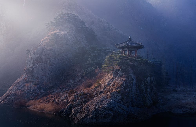 Picture of PAVILION ON THE ROCK