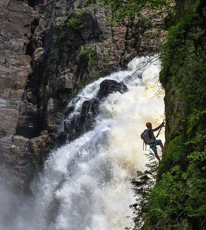 Picture of CLIMBING