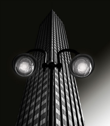 Picture of SKYSCRAPER WITH GLASSES