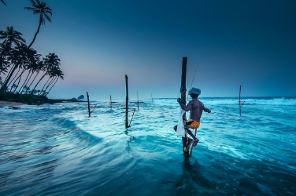 Picture of FISHING AT SUNRISE