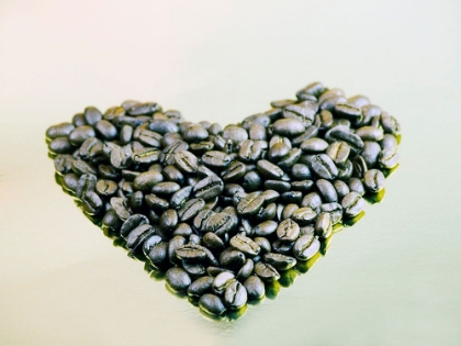 Picture of HEART OF COFFEE BEANS 1