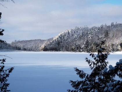 Picture of MEECH LAKE IN WINTER