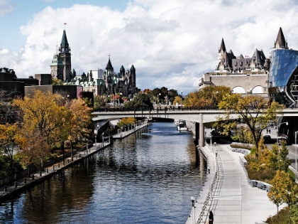 Picture of RIDEAU CANAL AND PARLIAMENT