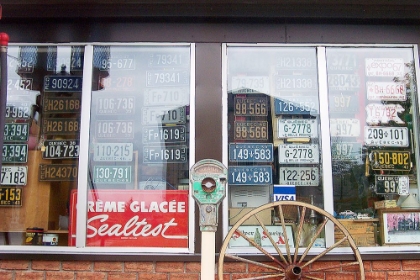 Picture of LENNOXVILLE ANTIQUE STORE