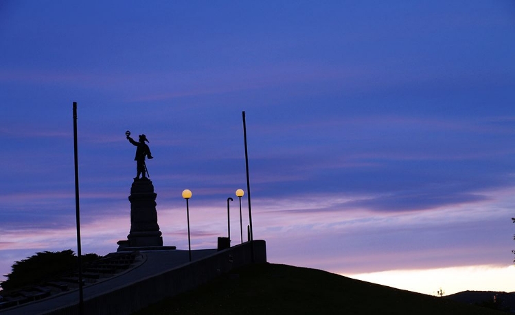 Picture of CHAMPLAIN STATUE DUSK 3