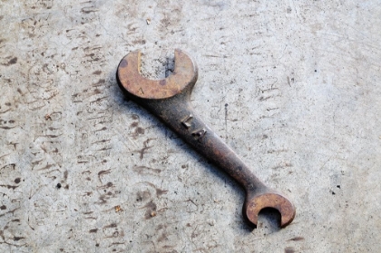 Picture of OLD DUAL HEADED SPANNER 2